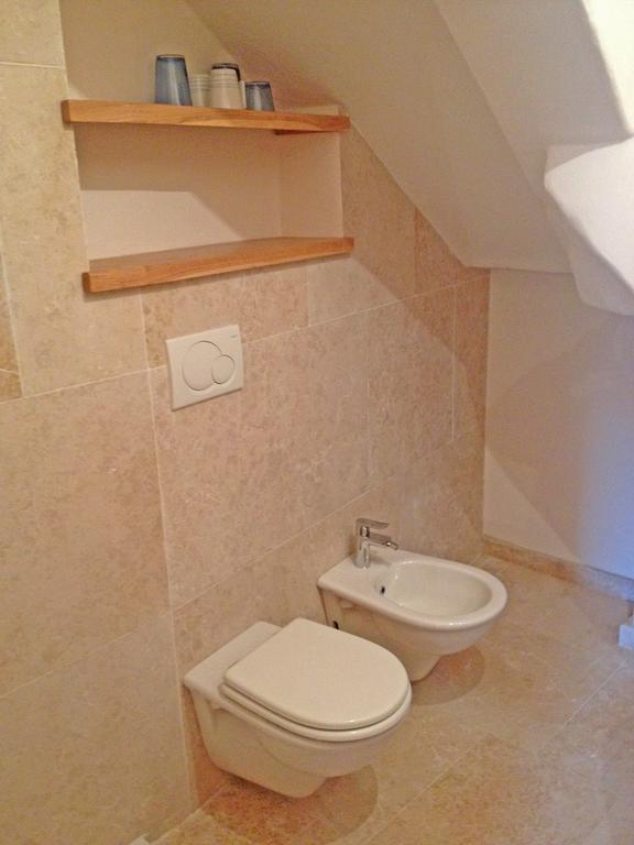 Stone House Apartments Brtonigla Ngoại thất bức ảnh