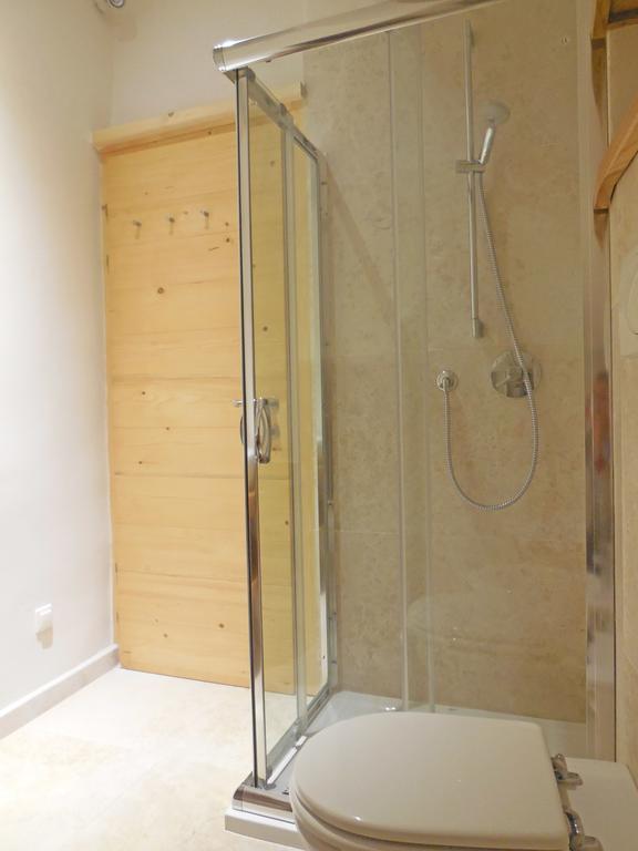 Stone House Apartments Brtonigla Ngoại thất bức ảnh